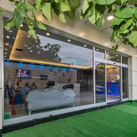 Business Life Gunesli 3* Estambul
