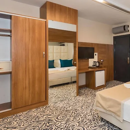 Business Life Gunesli Hotel 3*