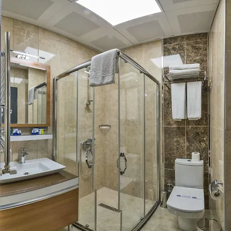 Hotel Business Life Gunesli