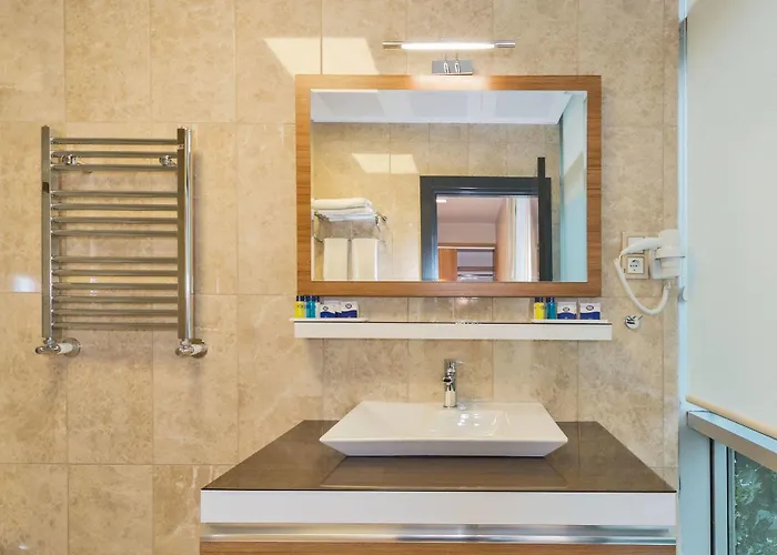 Business Life Gunesli Hotel 3*