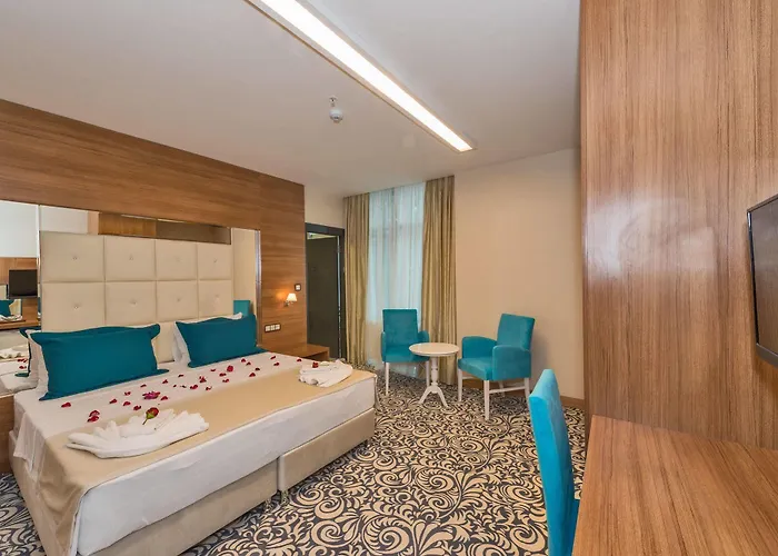 Business Life Gunesli 3* Estambul