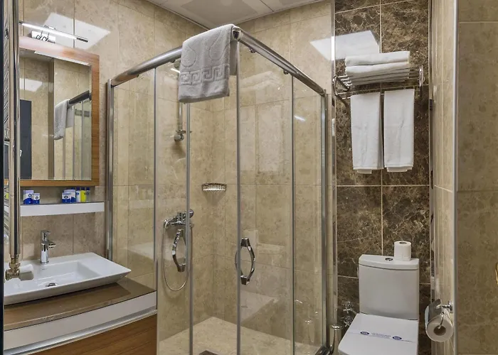 Business Life Gunesli Отель 3*